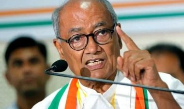 MP Election News : दिग्विजय का दावा कांग्रेस की सरकार बनती हैं तो सरकारी नौकरियों के पदों को निष्पक्ष और पारदर्शिता के साथ भरा जायेगा।