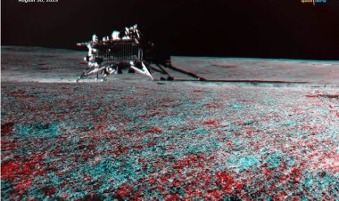 ISRO ने जारी किया चाँद से Vikram Lander  की रंगीन तस्वीर कहा,  इस देखने का असली मजा 3D ग्लास सें आएगा ।