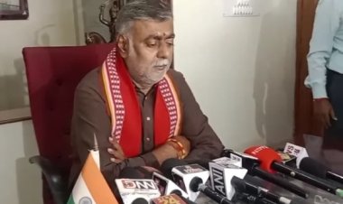 कांग्रेस के वचन पत्र पर केन्द्रीय मंत्री प्रह्लाद पटेल का बयान कांग्रेस झूठ और भ्रम की राजनीति करती है