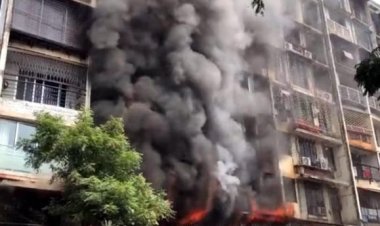 Maharashtra : मुंबई के कांदिवली में बिल्डिंग में लगी भीषण आग, दो मौते, तीन घायल