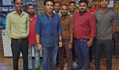 Sachin Tendulkar Visit in MP ; टाइगर सफारी का लुप्त उठाने सचिन तेंदुलकर पत्नी संग कान्हा नेशनल पार्क पहुचे कान्हा नेशनल पार्क