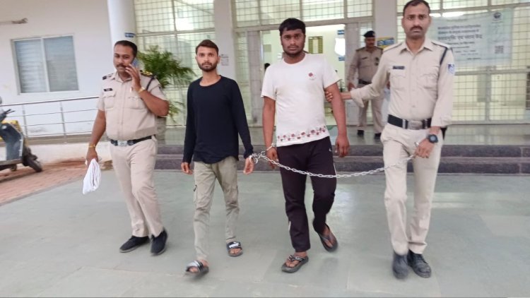 jabalpur News; सोशल मीडिया पर टशन दिखाना पड़ा भारी, हवाई फायरिंग करने वाले दो युवक गिरफ्तार